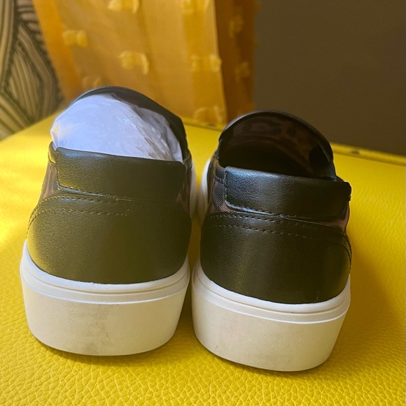 STEVE MADDEN MURPHY BLACK/LEOPARD LOW-TOP SNEAKER: - Picture 5 of 16